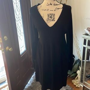 EBONY BLACK KNITTED DRESS